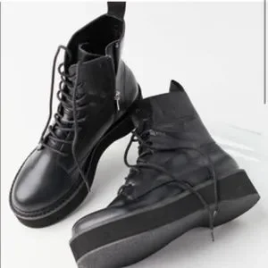 Urban Outfitters | Shoes | Nwot Uo Urban Outfitters Gemma  display picture 2